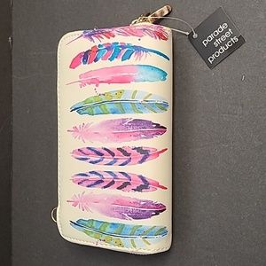 Parade Street Crossbody Wallet / Purse Feather Patern